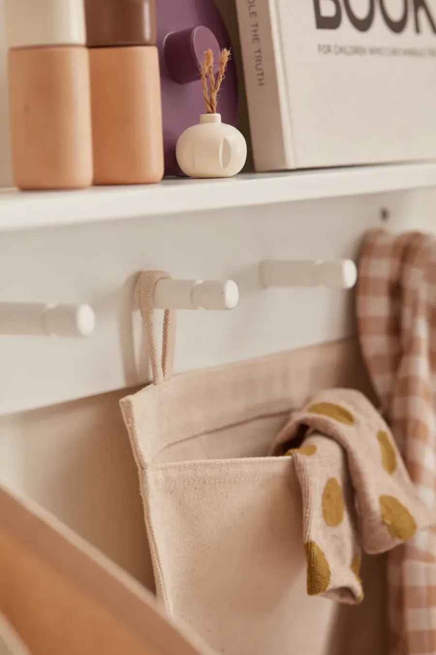 Kid's Concept Star plank met haken, Wit< Haken & Hangers