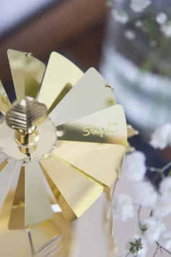 Pluto Design Stig L Berså draaiende waxinelichtjeshouder medium, Goud< Kerstdecoraties