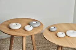 Scandi Living Stone waxinelichtjeshouder Ø9 cm, Beige< Kaarsenhouders & Kaarsenborden