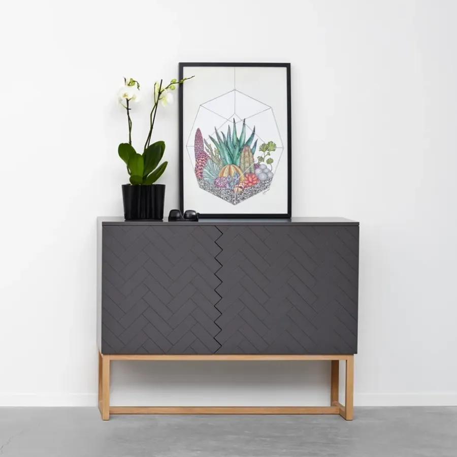 A2 Story Sideboard, middernachtblauw, blauw onderstel< Ladekasten & Dressoirs