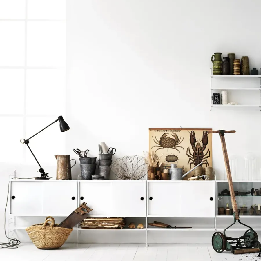 String kast met schuifdeur, walnoot, 78x30 cm< Kasten & Vitrines