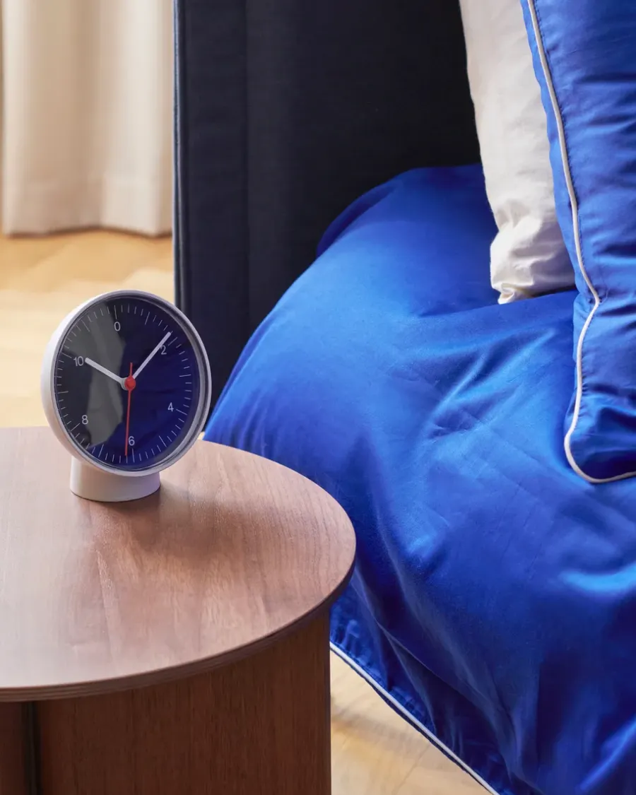 HAY Table Clock wand-/tafelklok, White< Tafelklokken