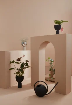 AYTM Torus bloempot Ø17 cm, Black-black< Bloempotten