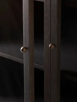 &Tradition Trace SC88 vitrinekast 120x192x40 cm, Dark stained oak< Kasten & Vitrines