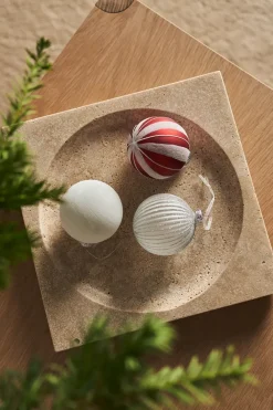 Scandi Living Tradition kerstballen 6-pack, Red/white< Kerstdecoraties