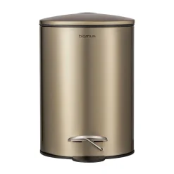 Blomus Tubo pedaalemmer 3 L, Brass< Pedaalemmers