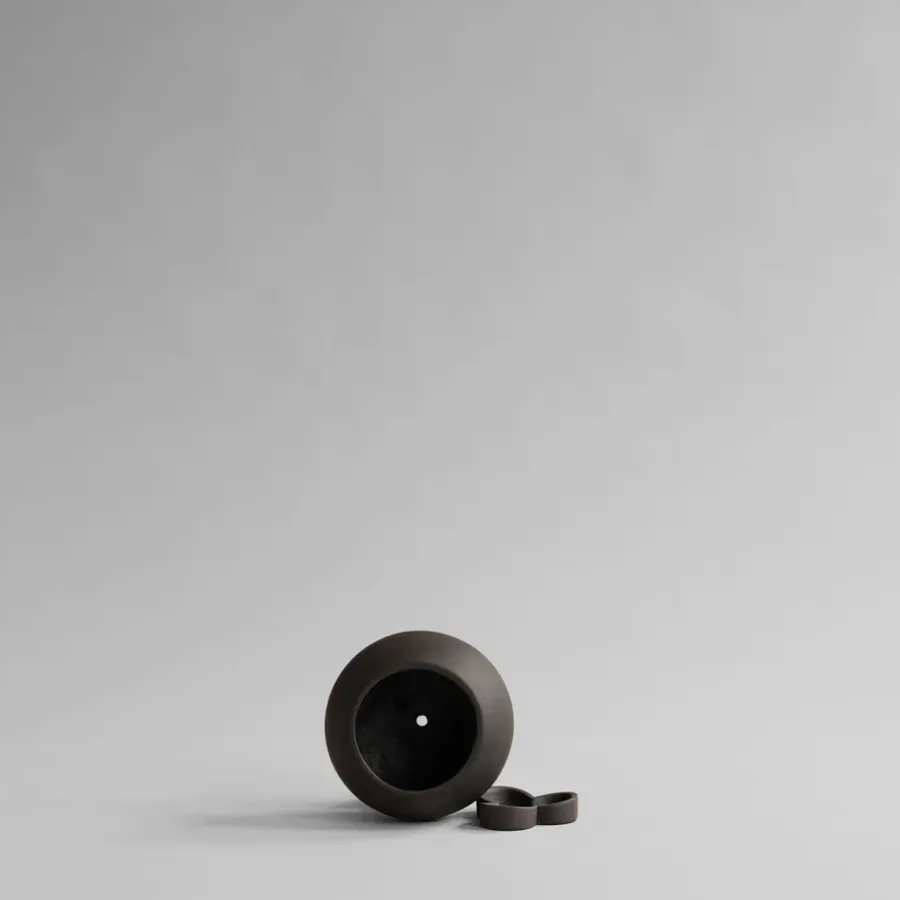 101 Copenhagen Urchin pot petit Ø17 cm, Coffee< Bloempotten
