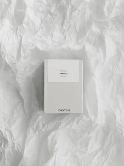 Blomus Vaola geurkaars Vetiver, S, 30 H< Geurkaarsen & Aroma Diffusers