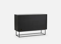 Woud Virka bijzettafel, hoog 120 cm, Zwart - eikenhout< Ladekasten & Dressoirs