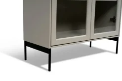 Mavis Volt vitrinekast 130 cm beige, Details in zwart< Kasten & Vitrines