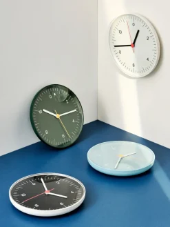 HAY Wall Clock wandklok Ø26,5 cm, White< Wandklokken