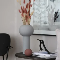 Cooee Design Woody Bird klein, Zwart gebeitst eikenhout< Paasdecoratie|Houten Beelden