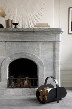 Cooee Design Woody houtmand, Black stained oak< Opbergmanden